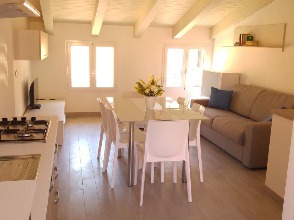 Il Cuore Del Borgo - Holiday Home Borgomaro Luaran gambar